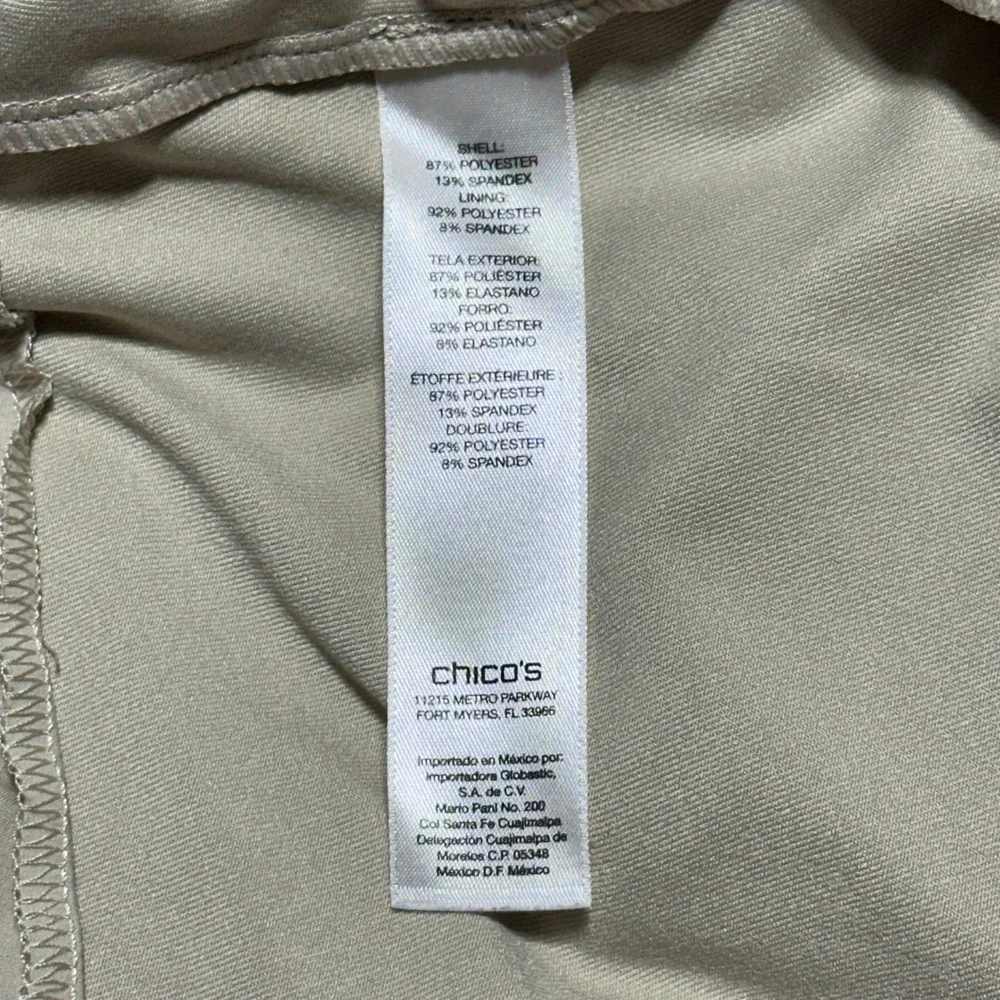 Chico's Zenergy Golf Skort Women Size XL Tan Khaki Excellent Stretch Pockets